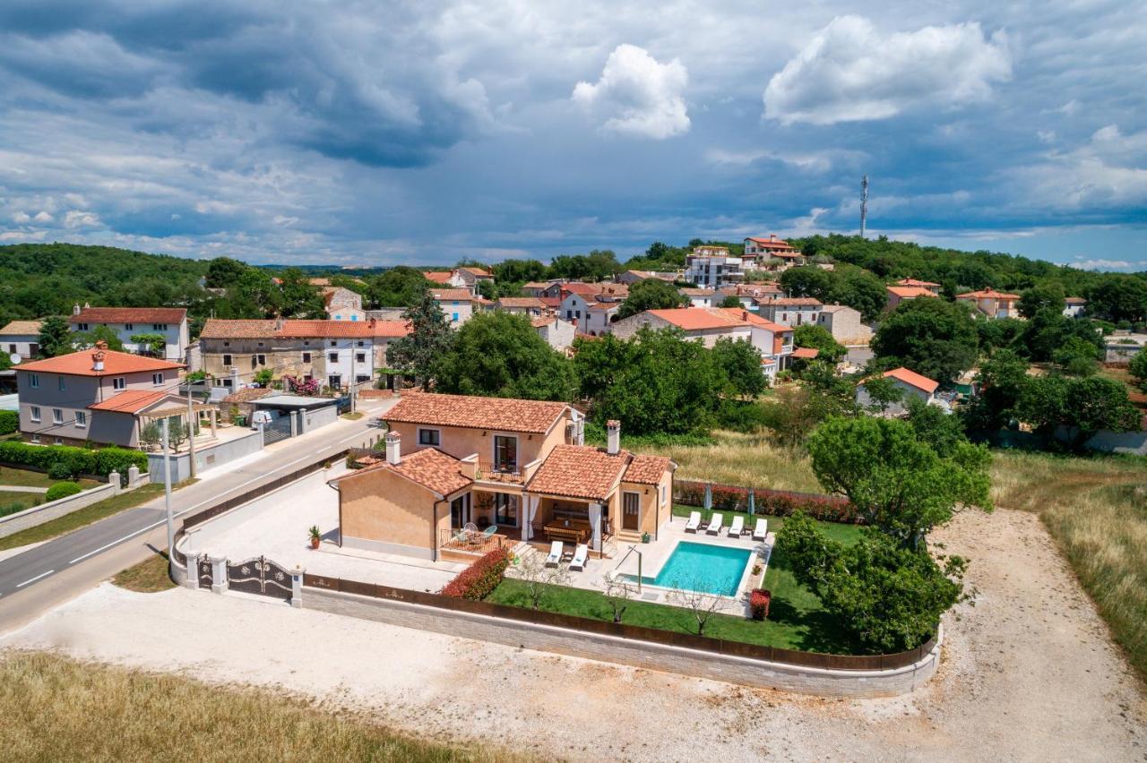 Villa Rotonda 弗尔萨尔 外观 照片