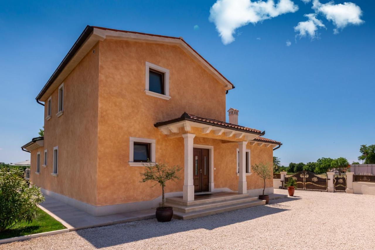 Villa Rotonda 弗尔萨尔 外观 照片