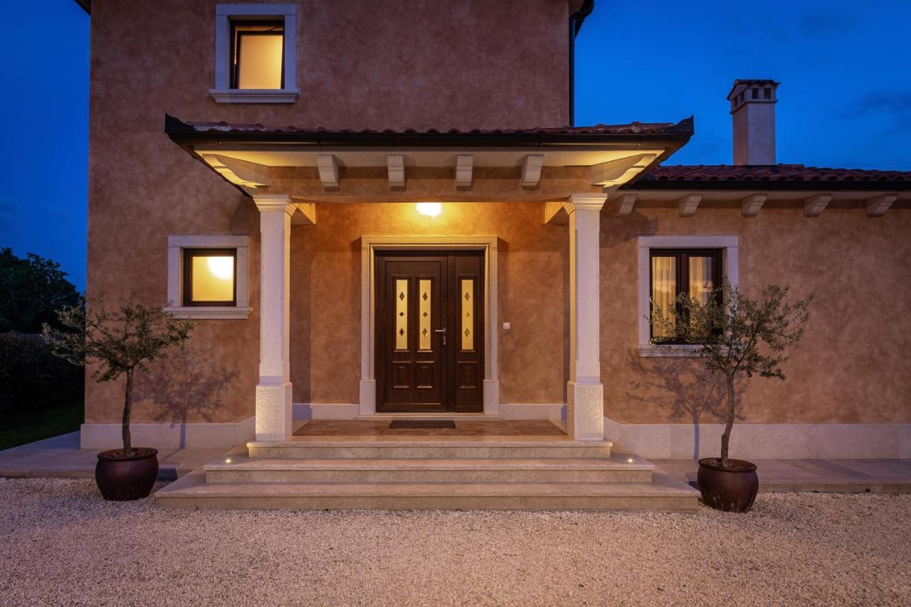Villa Rotonda 弗尔萨尔 外观 照片